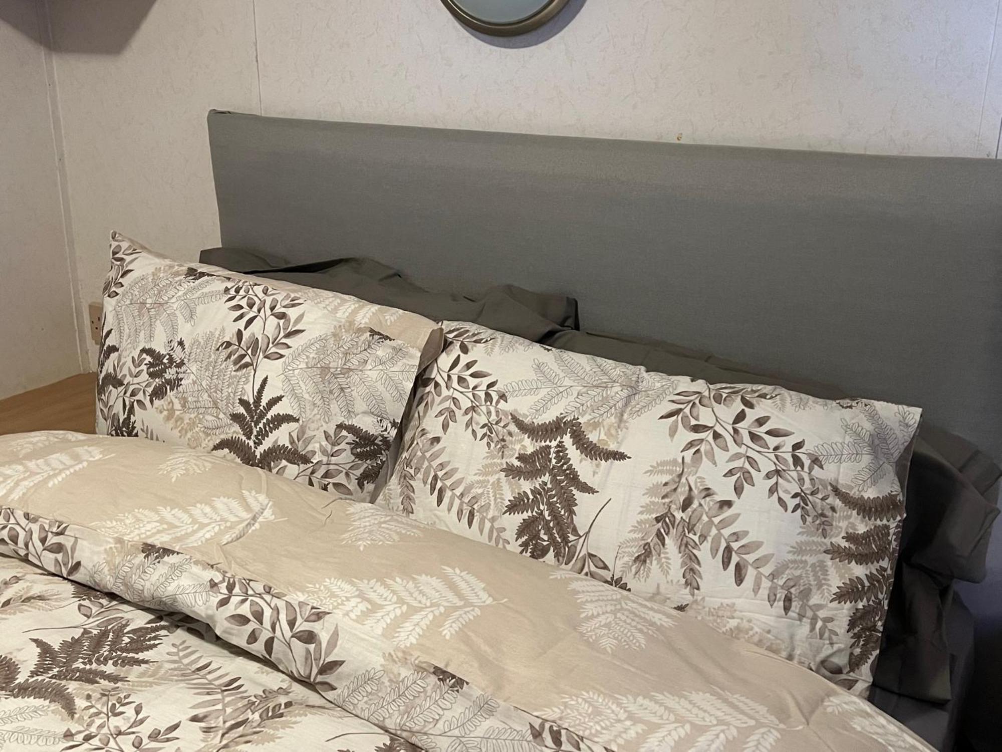 Coastal Caravan Holidays - Goldfinch 22 Вітернсі Екстер'єр фото